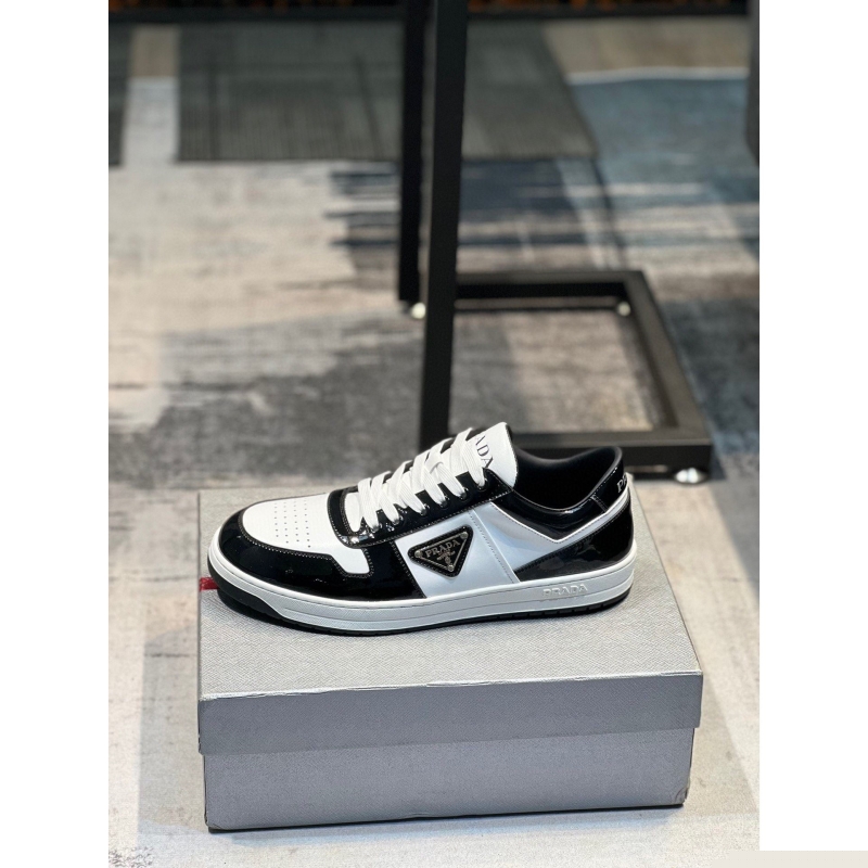 Pra*a sneakers